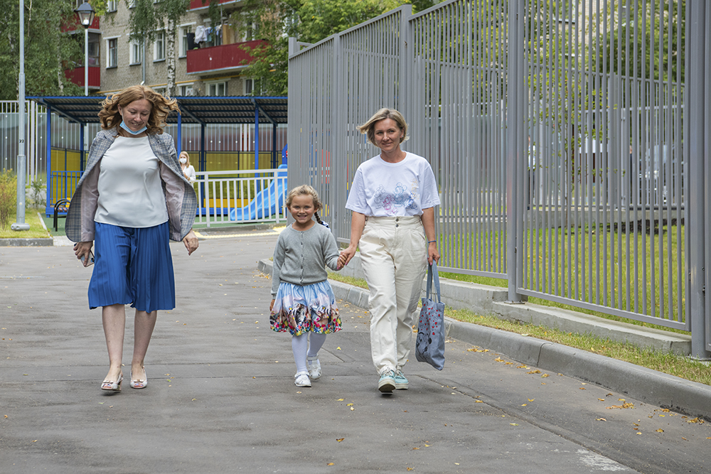 Мишустин выделил более 34 миллиардов рублей на детские выплаты