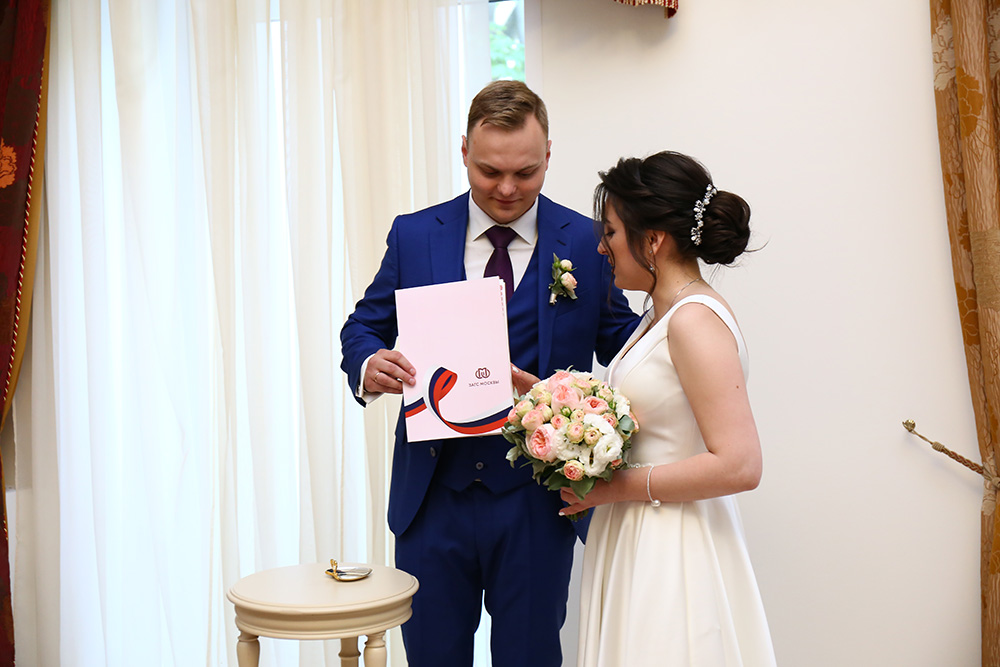 Филиал ЗАГС открыли в Центре ритуального обслуживания в Москве