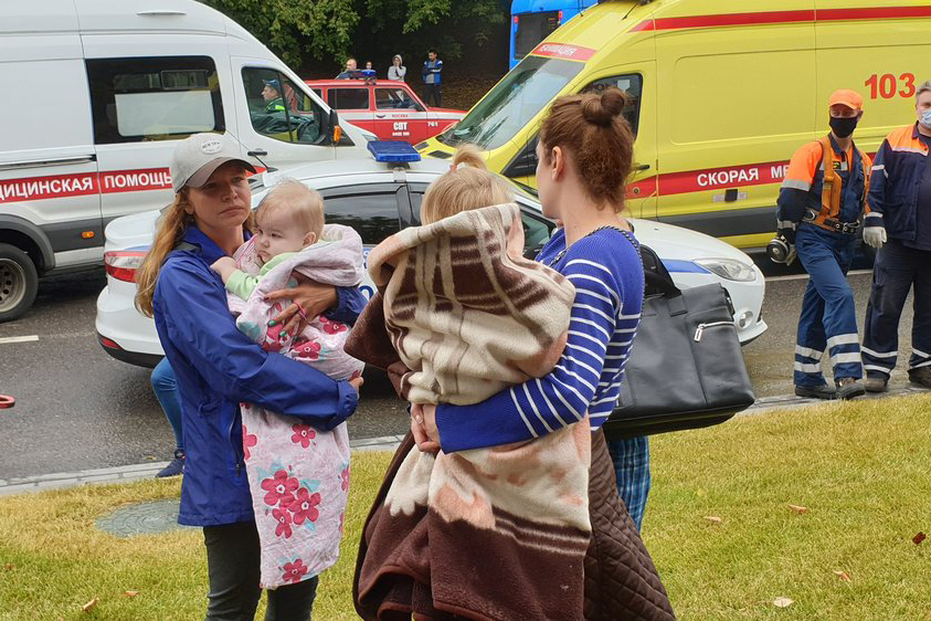 Эвакуированным из-за пожара жителям дома на улице Кубинке предоставят временное жилье