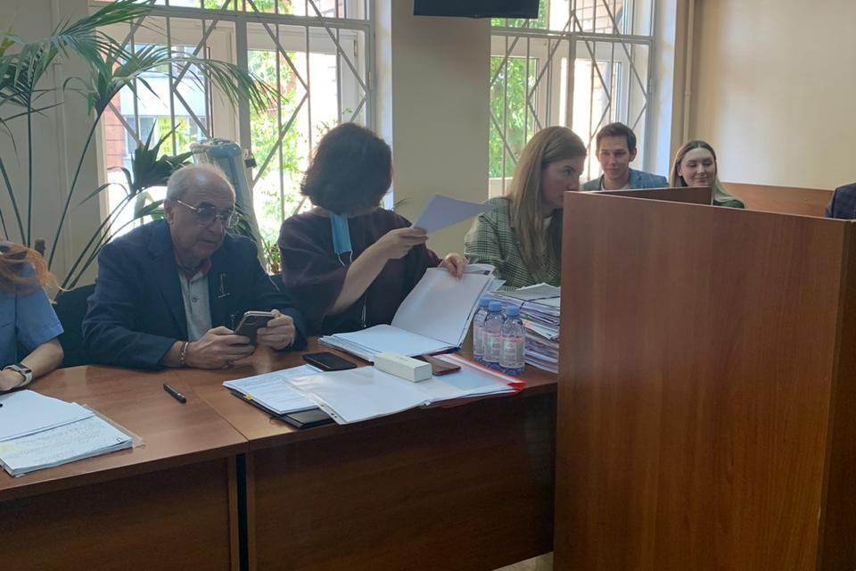 Потерпевшие по делу Ефремова отказались принять денежную компенсацию