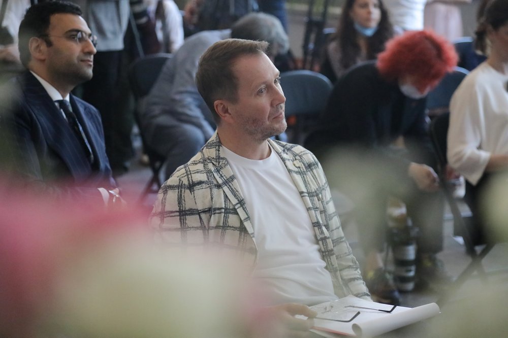 Евгений Миронов рассказал, как едва не остался инвалидом