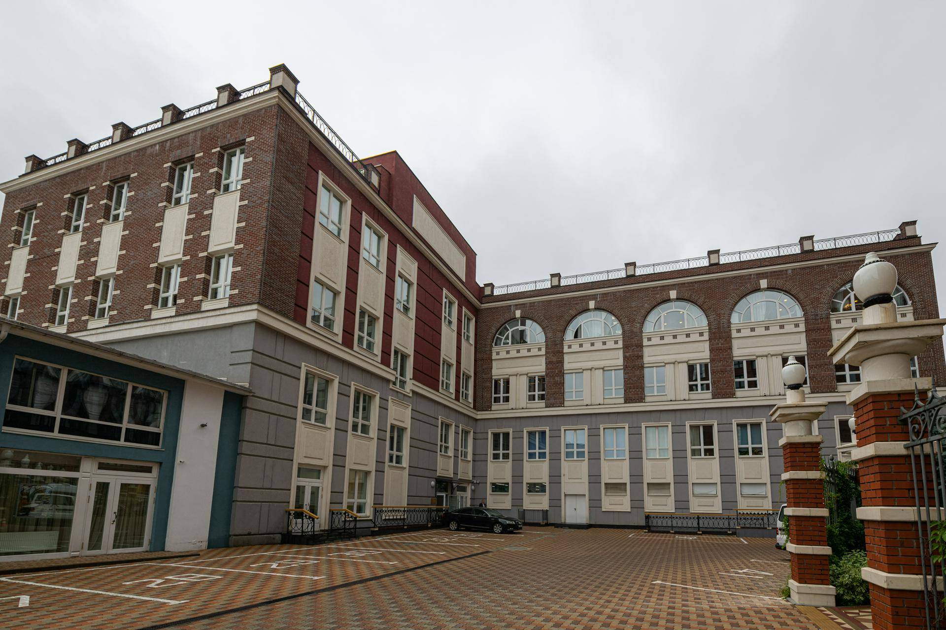 Более 800 объектов построили на территориях столичных промзон за девять лет