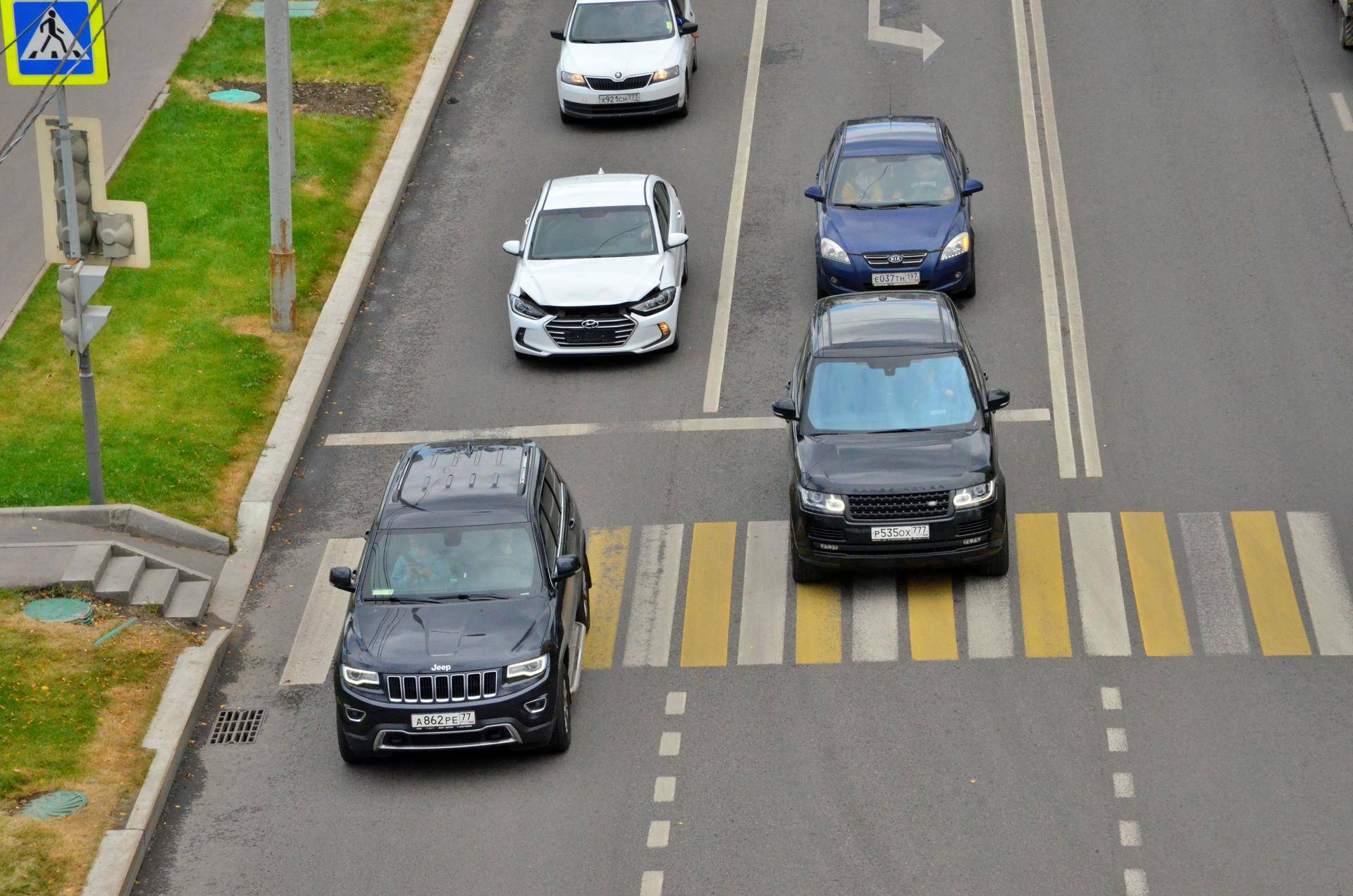 Стритрейсинг предложили легализовать в России