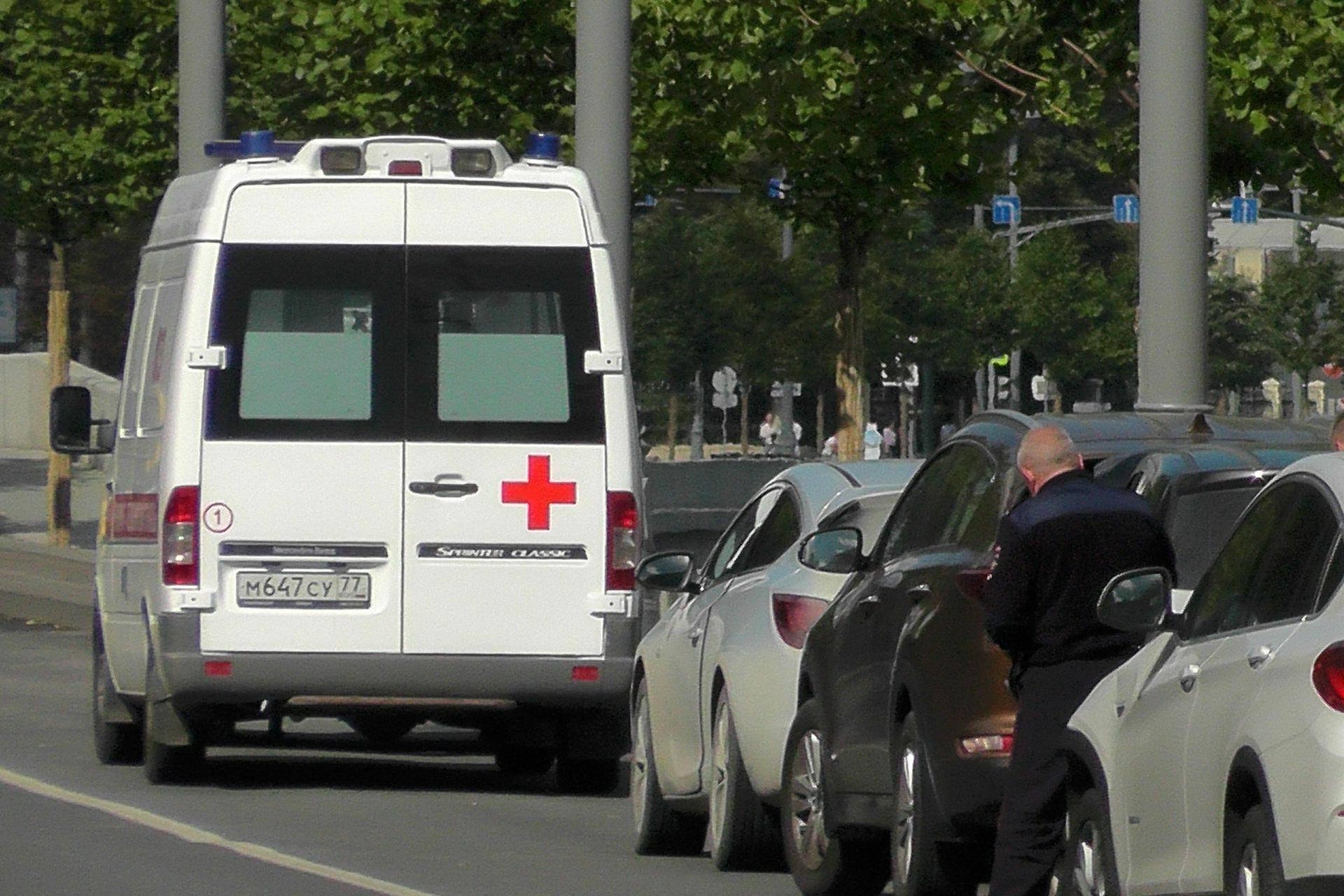 Студенты столичного вуза пострадали из-за ЧП с лифтом