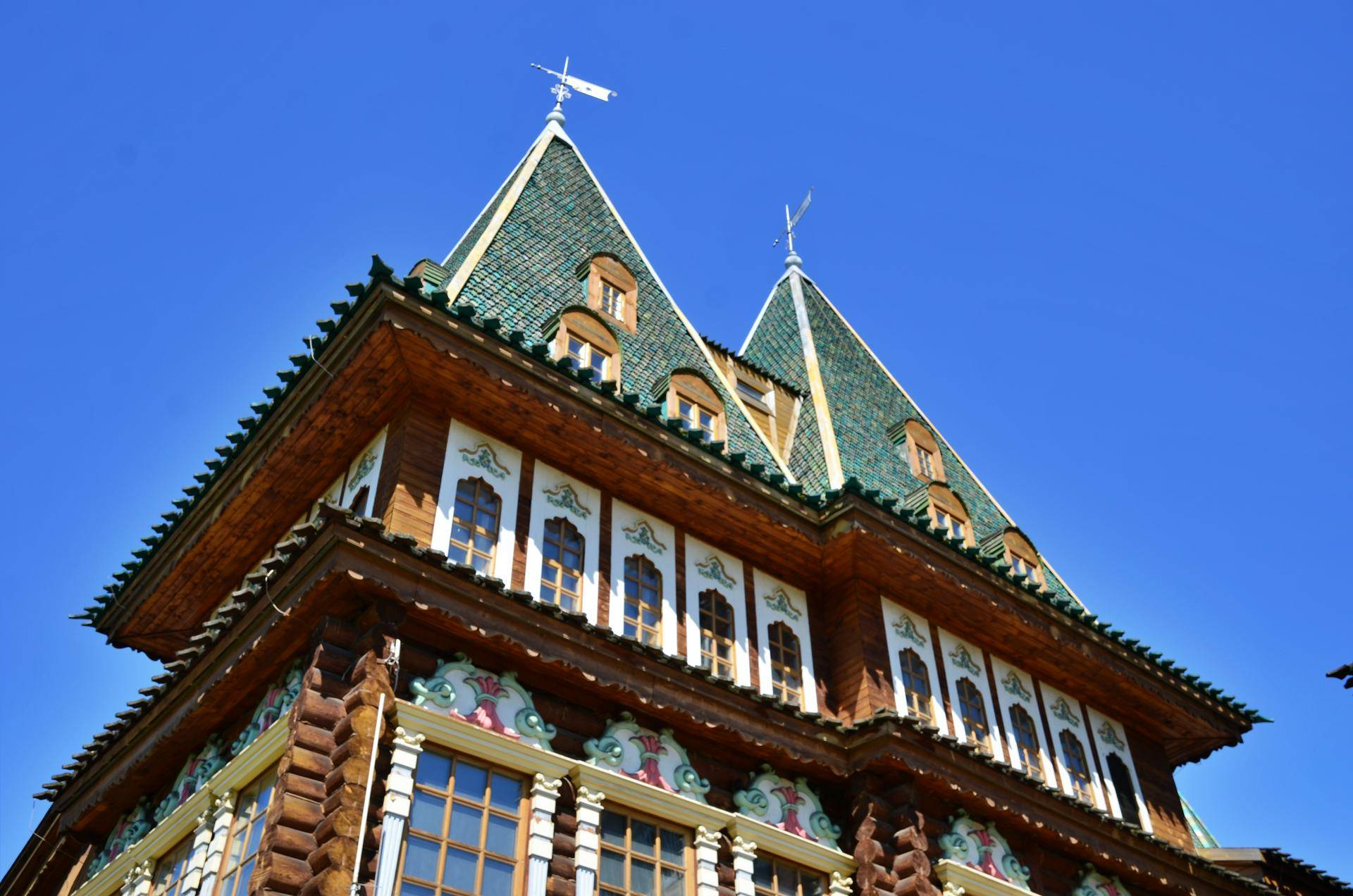 Музей «Коломенское» пригласил на выставку «Русь боярская»