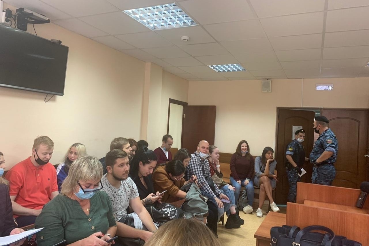 Видео свидетельницы обвинения приобщили к материалам дела Ефремова