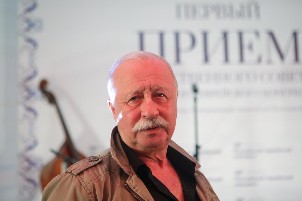 «Незаменимых нет»: Якубович допустил появление нового ведущего в «Поле чудес»