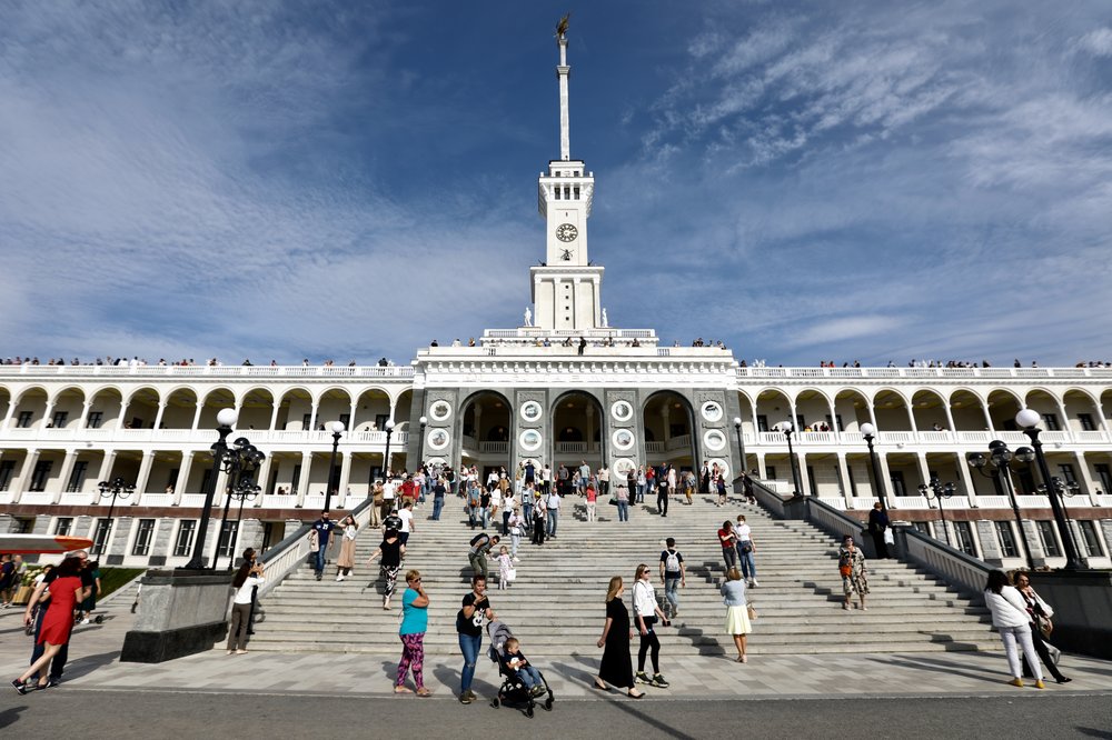 Москвичам показали Северный речной вокзал в виртуальной реальности