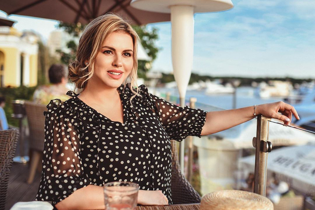 «Любимые, я вернулась»: Анна Семенович рассказала, как отдохнула в отпуске