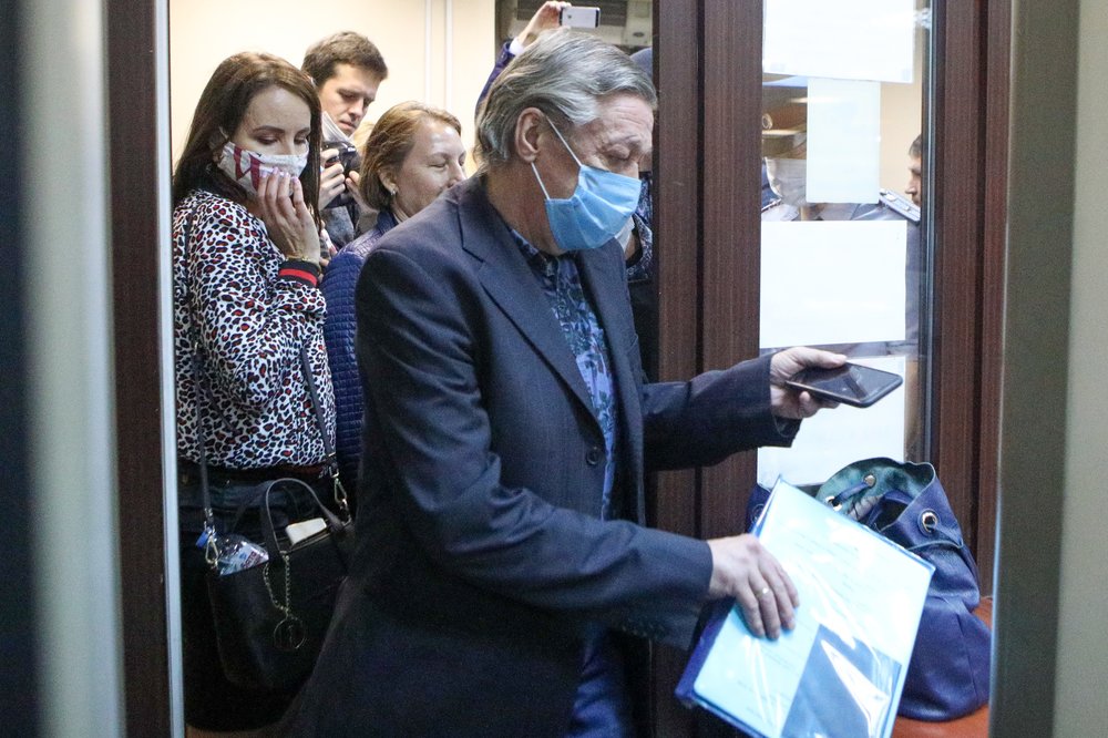 Потерпевшие по делу Ефремова потребуют проверки свидетелей защиты