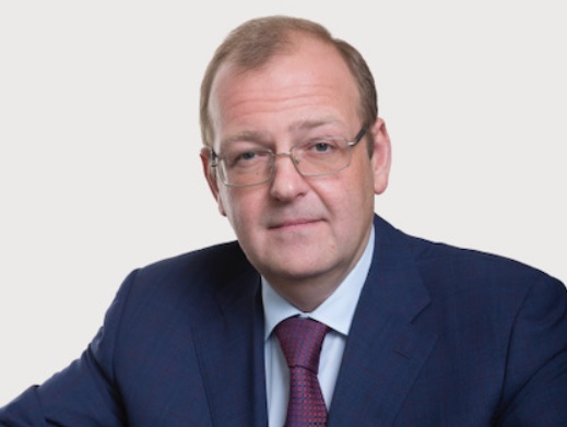 Суд арестовал замглавы Минэнерго РФ Анатолия Тихонова