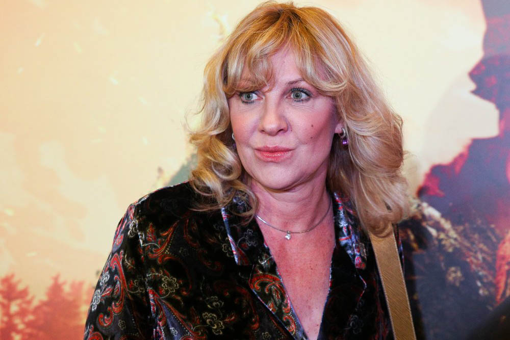 «Прежняя Елена лучше»: поклонники раскритиковали Яковлеву за смену имиджа