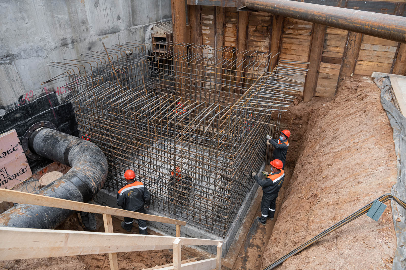 Власти Москвы рассказали о ходе работ в районе станции «Деловой центр» БКЛ