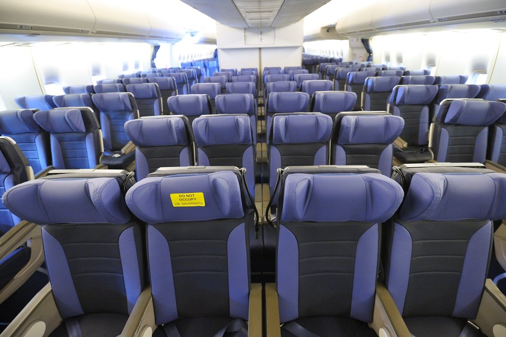 Самолет Белгород — Москва экстренно сел в Шереметьеве