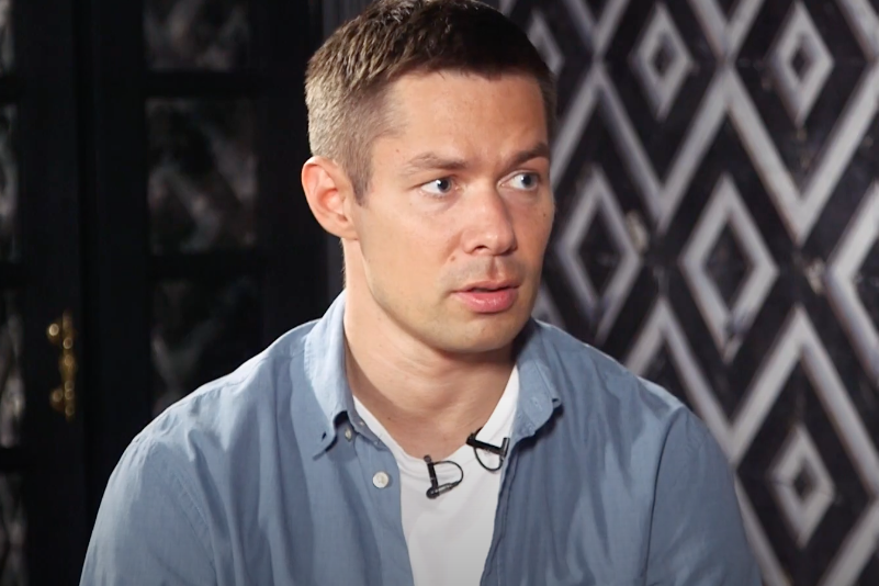 Стас Пьеха рассказал, как создавалась знаменитая песня для шоу «Маска»