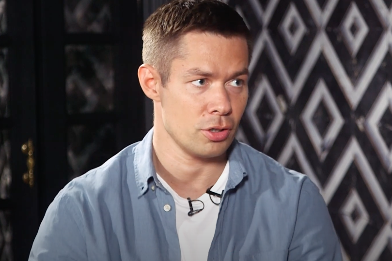 Стас Пьеха рассказал, как бабушка узнала о его проблемах с наркотиками