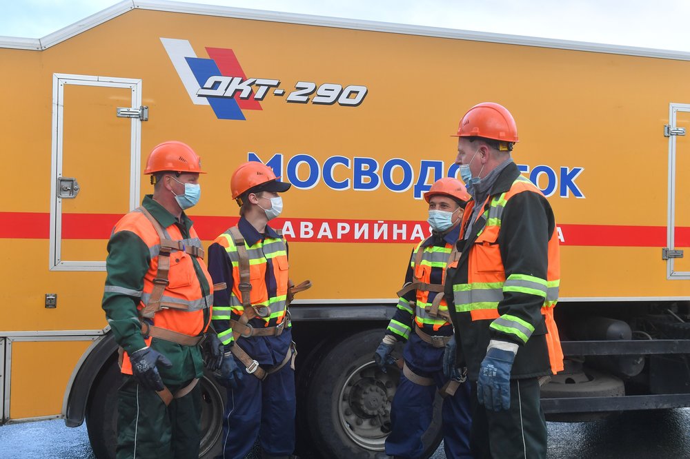 Бригады Мосводостока перешли на усиленный режим в связи с потеплением