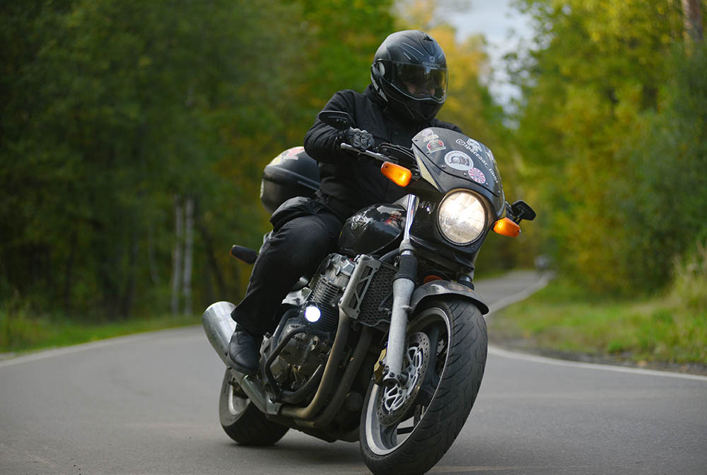 Столичным мотоциклистам рассказали о работе эвакуаторов «Московского паркинга»