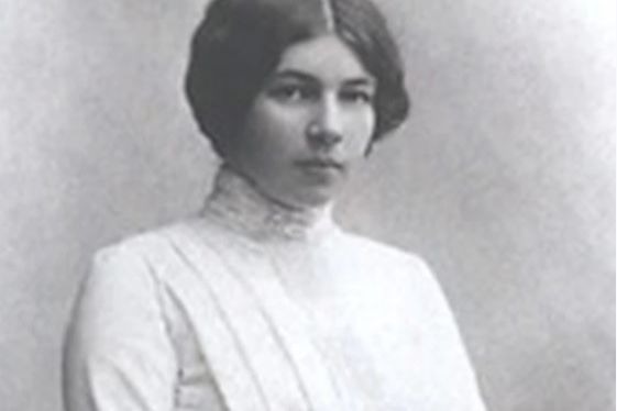 Муза поэта Александра Блока — Любовь Менделеева