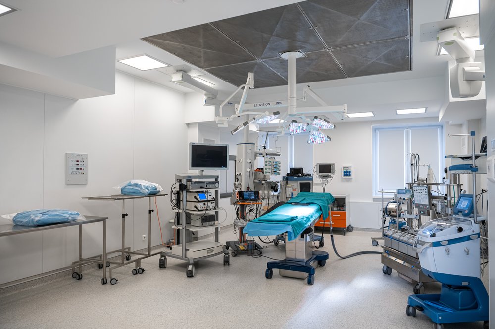 Новые высокотехнологичные ангиографы начали поставлять в больницы Москвы