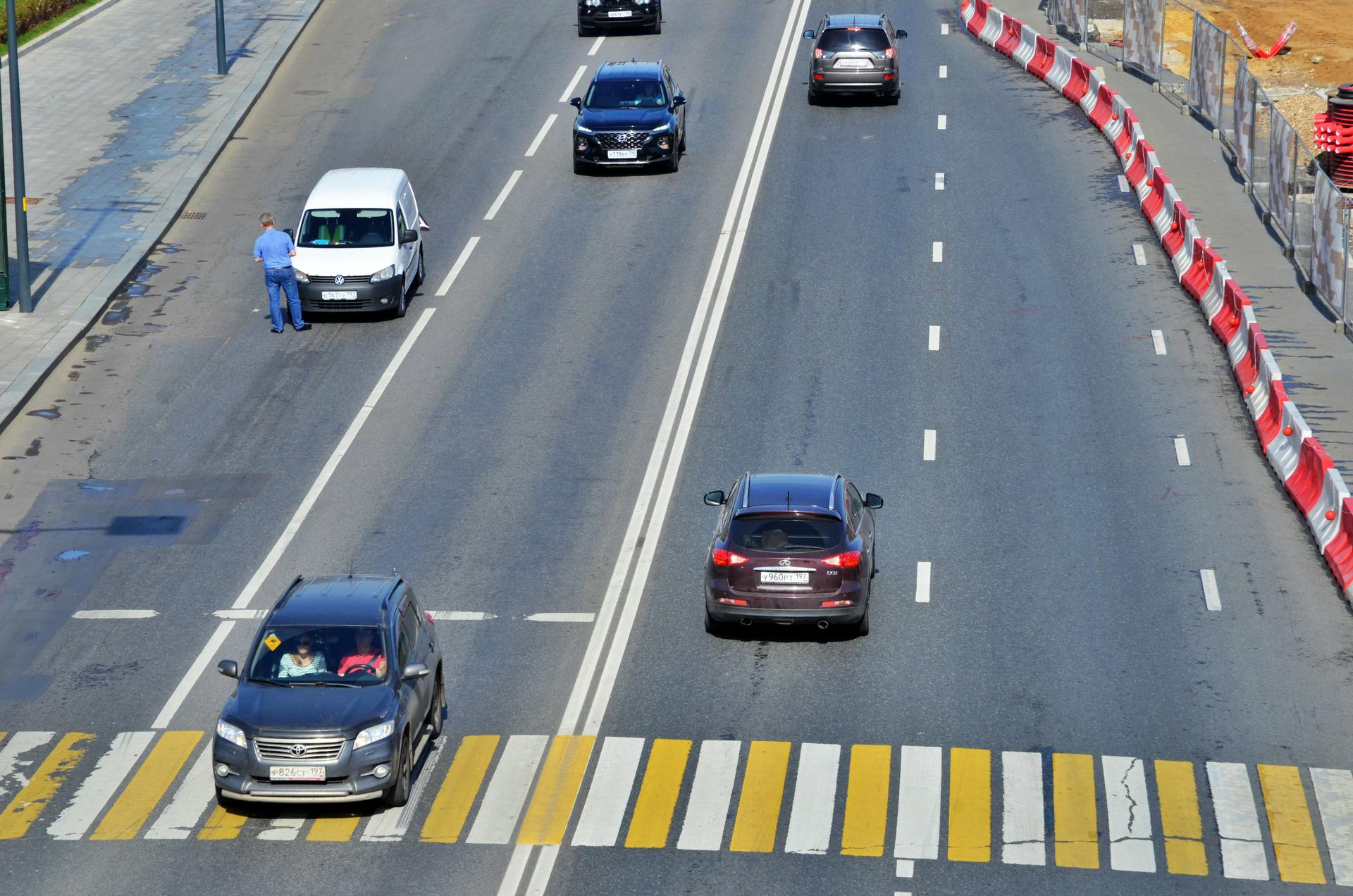 Участок бокового проезда улицы 1905 года станет односторонним