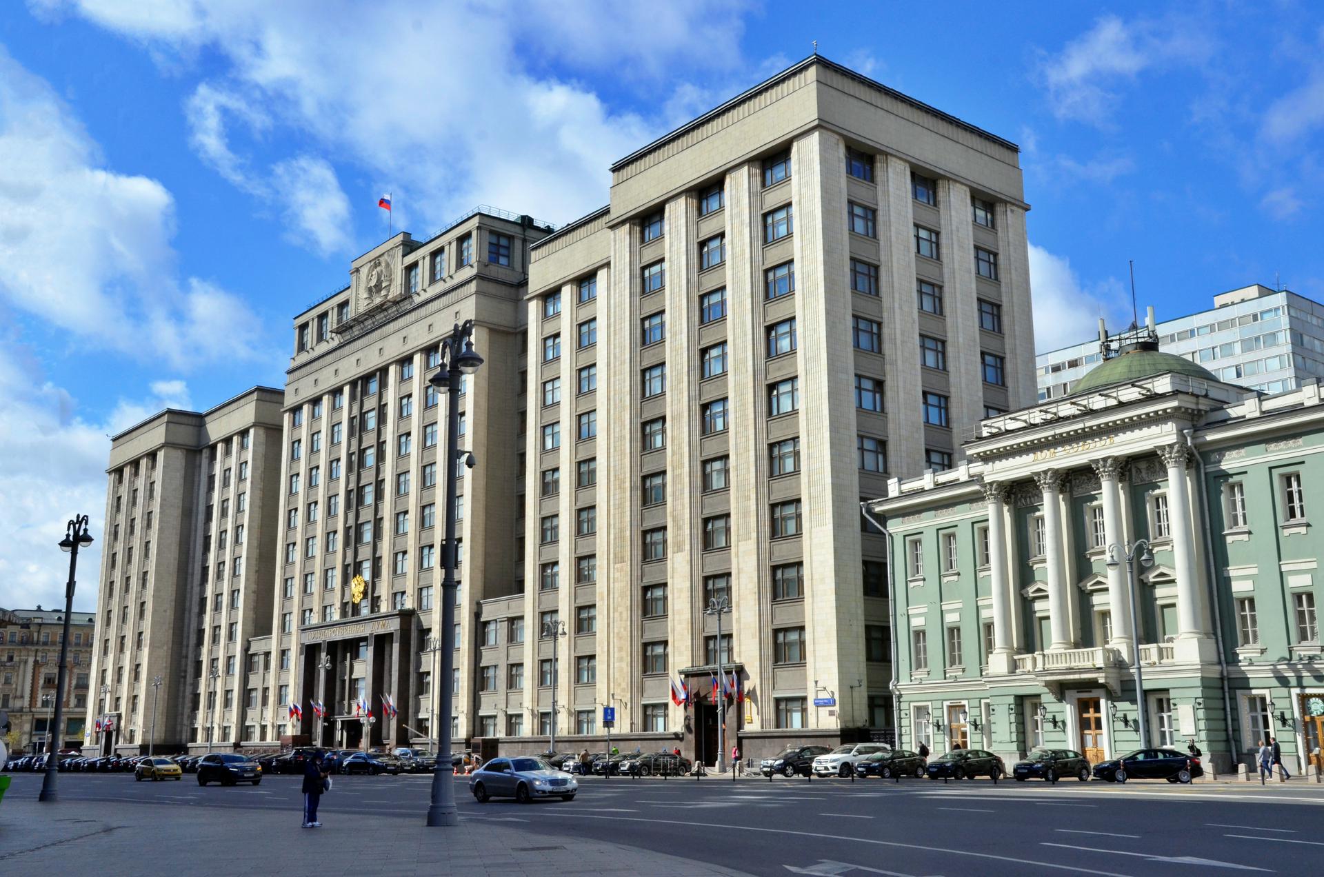 Госдума приняла в первом чтении проект об изменениях в законе о прокуратуре