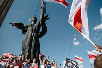 Более 90 белорусских футболистов выступили с осуждением насилия в стране