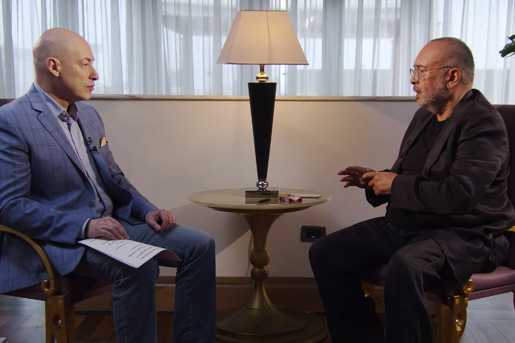 Глава агентства знакомств Листерман объяснил, каких женщин предпочитают олигархи