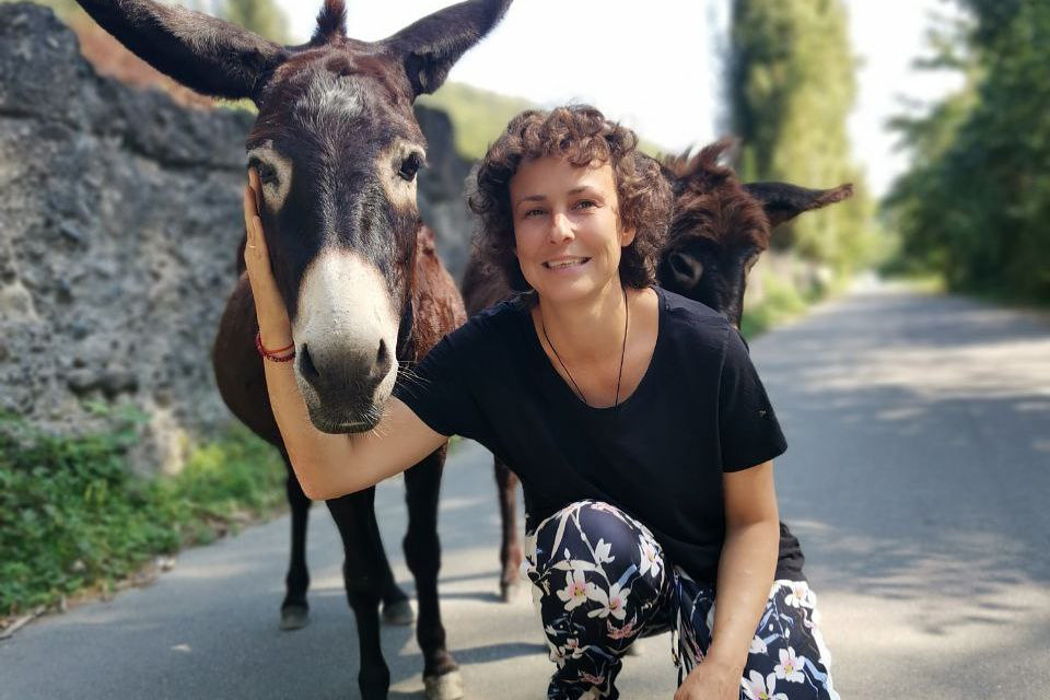 Певица Юлия Чичерина не пострадала в результате обстрела в Нагорном Карабахе