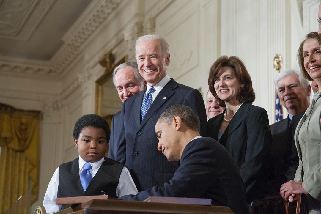 Реалисты и «ястребы»-русофобы: соратники Байдена возьмут антироссийский курс
