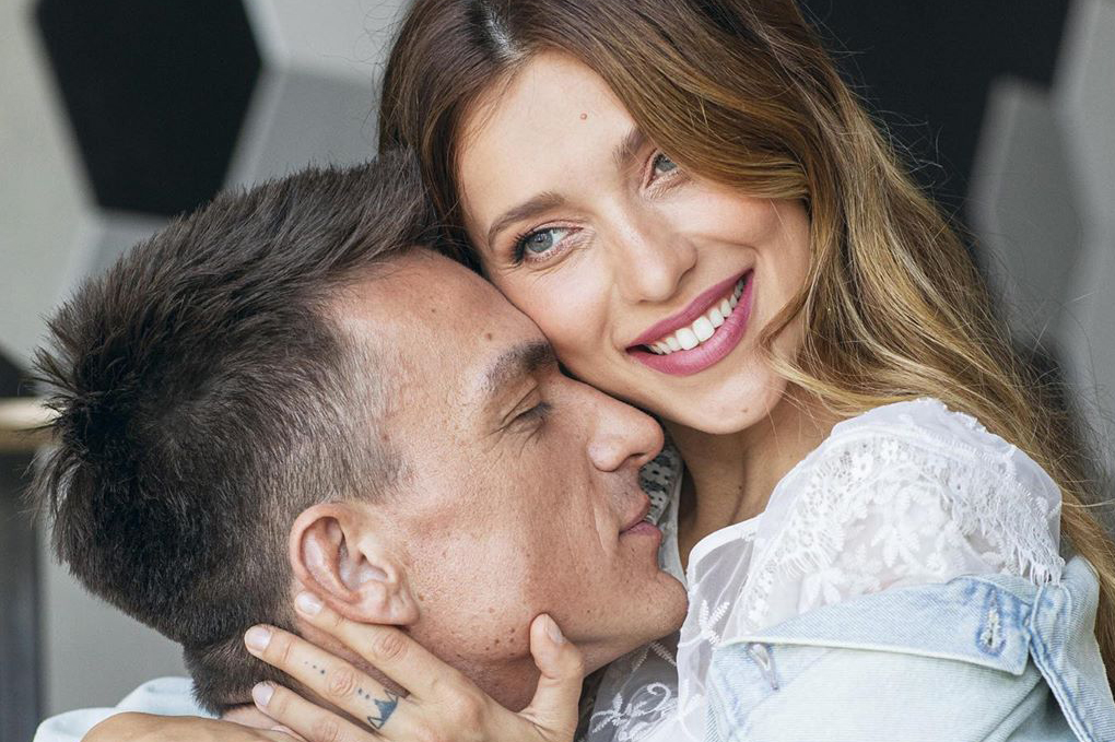 «Это театр»: Тодоренко прокомментировала поцелуй Топалова с фигуристкой Ильиных