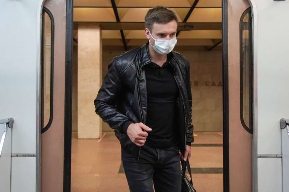 Эпидемиолог рассказал, как защититься от инфекций в общественном транспорте