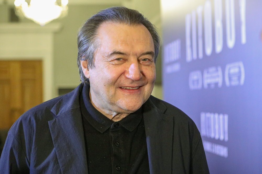 «Рад, что мне такое приписали»: Учитель прокомментировал слух о романе с Асмус