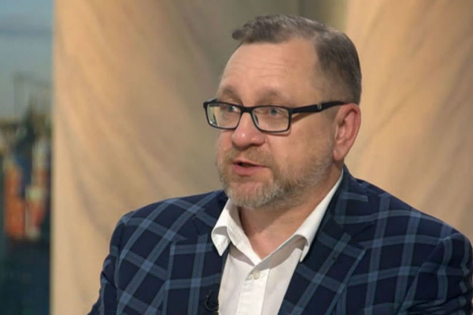 Российский журналист Левон Арзанов получил ранения при обстреле в Карабахе