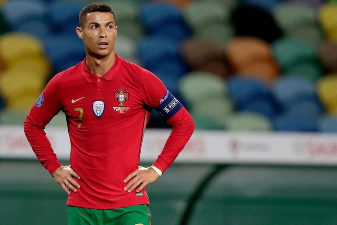 Роналду подписал двухлетний контракт с «Манчестер Юнайтед»