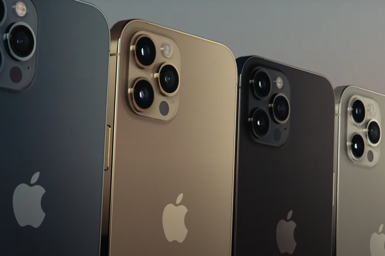 Компания Apple презентовала новый iPhone 12