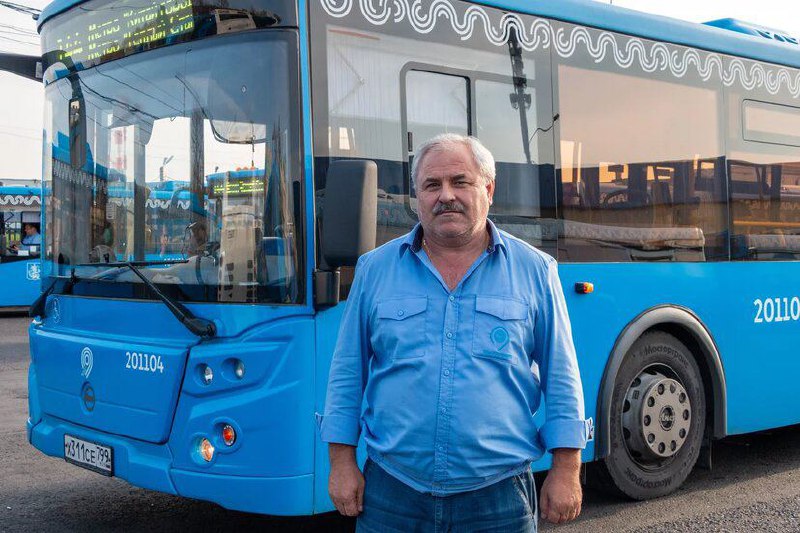 Водитель Мосгортранса спас 10-летнего мальчика, которому стало плохо