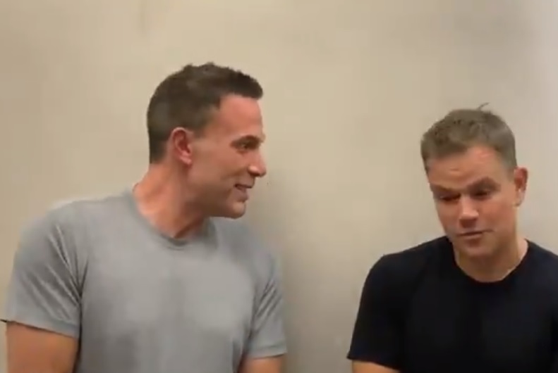 Мэтт Дэймон подшутил над Беном Аффлеком из-за отказа от роли Бэтмена