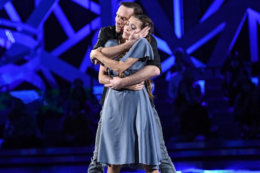 Регина Тодоренко рассказала, чем утешается при неудачах на льду