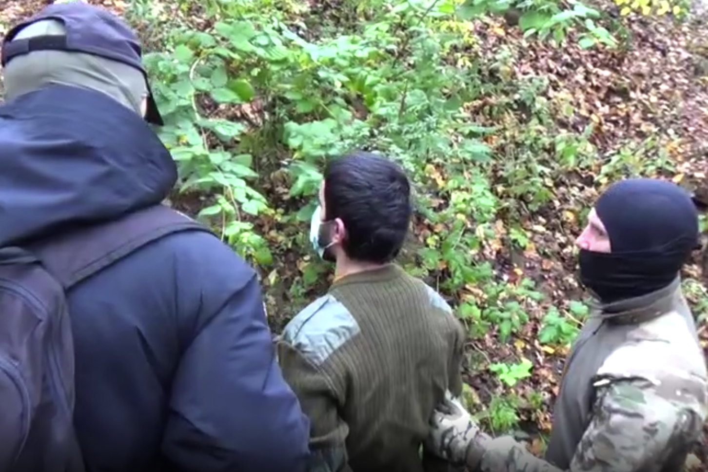 ФСБ опубликовала видео задержания мужчины, который готовил теракт в Москве