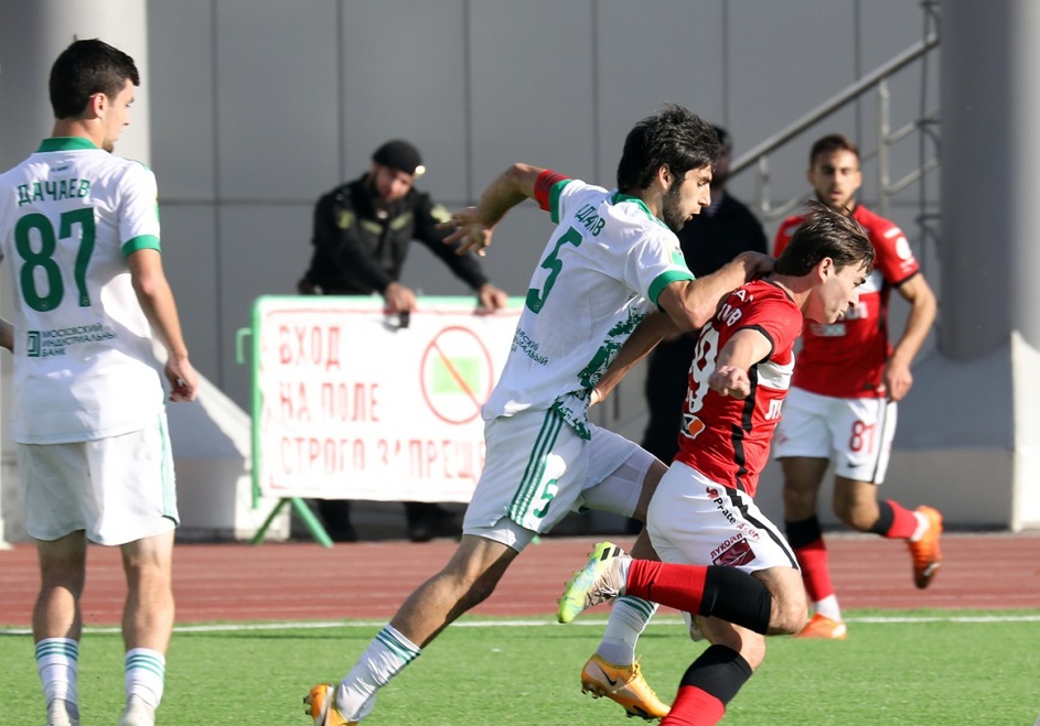 Представители клуба осудили неправомерный поступок