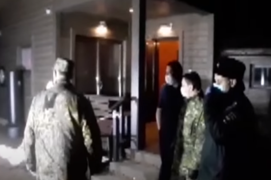 СМИ выяснили подробности дела об убийстве отца гонщика Петрова