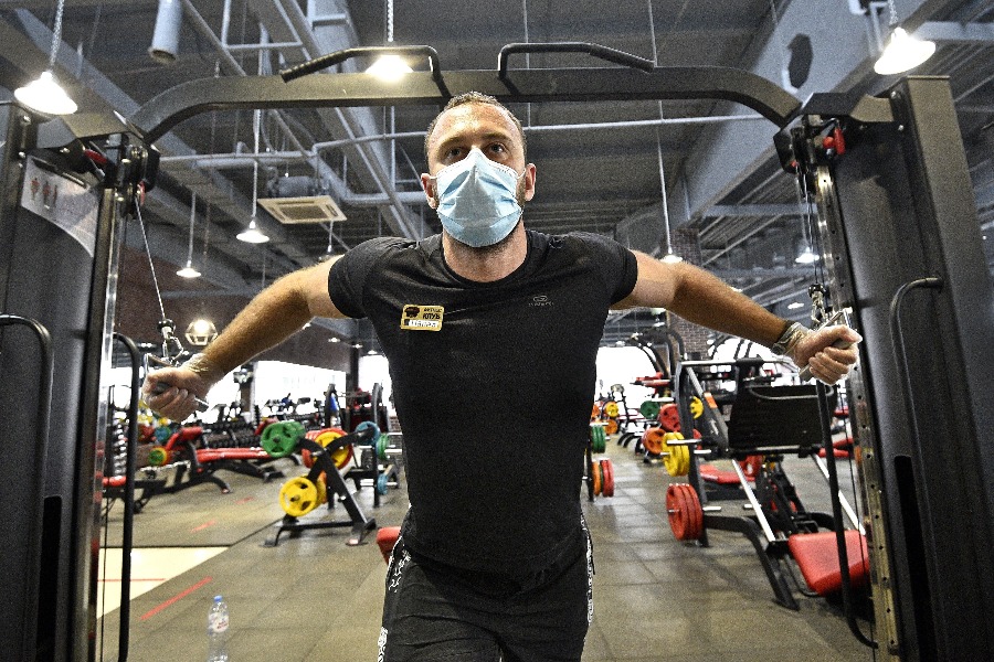 Российские фитнес-клубы отметили рост спроса на услуги впервые с начала пандемии