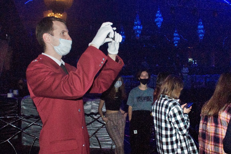 Ресторану в центре Москвы грозит штраф за нарушения мер профилактики COVID-19