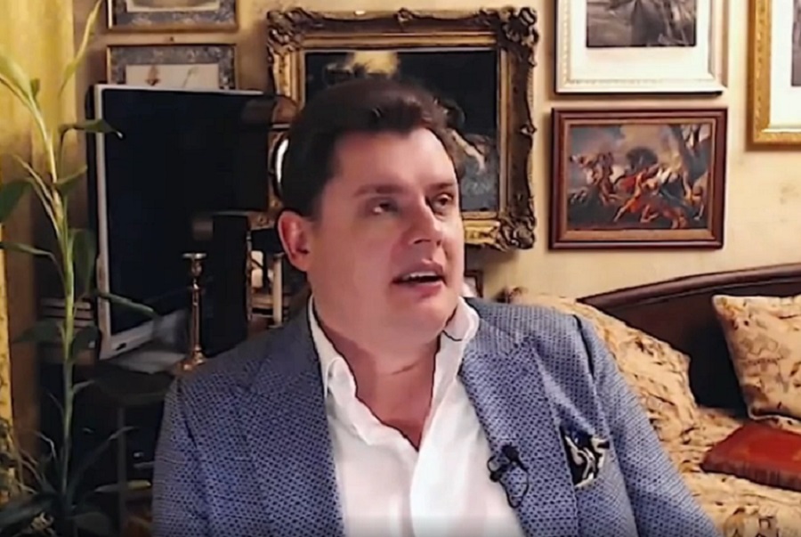 «Сир с плесенью»: историк Понасенков объяснил, почему ему завидует доцент Соколов