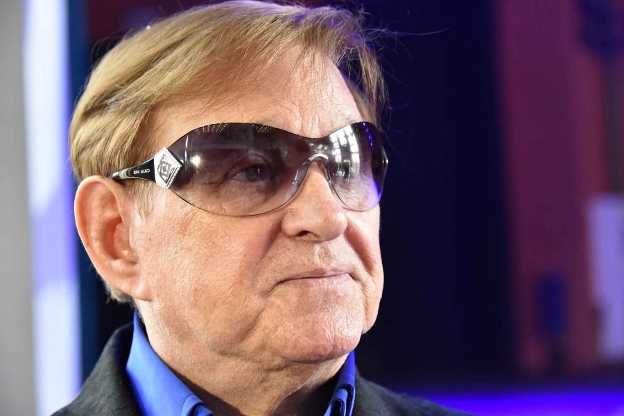 Романа Виктюка оставили в больнице из-за COVID-19