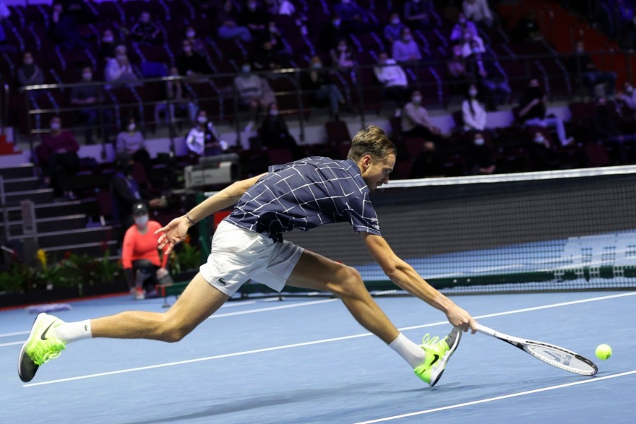 Даниил Медведев заработал более миллиона долларов по итогам Australian Open