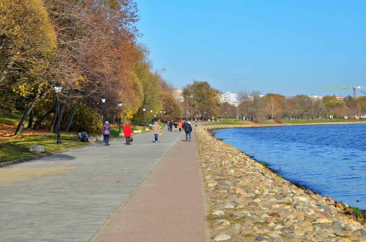 Синоптики пообещал россиянам продолжение «золотой осени» в ноябре