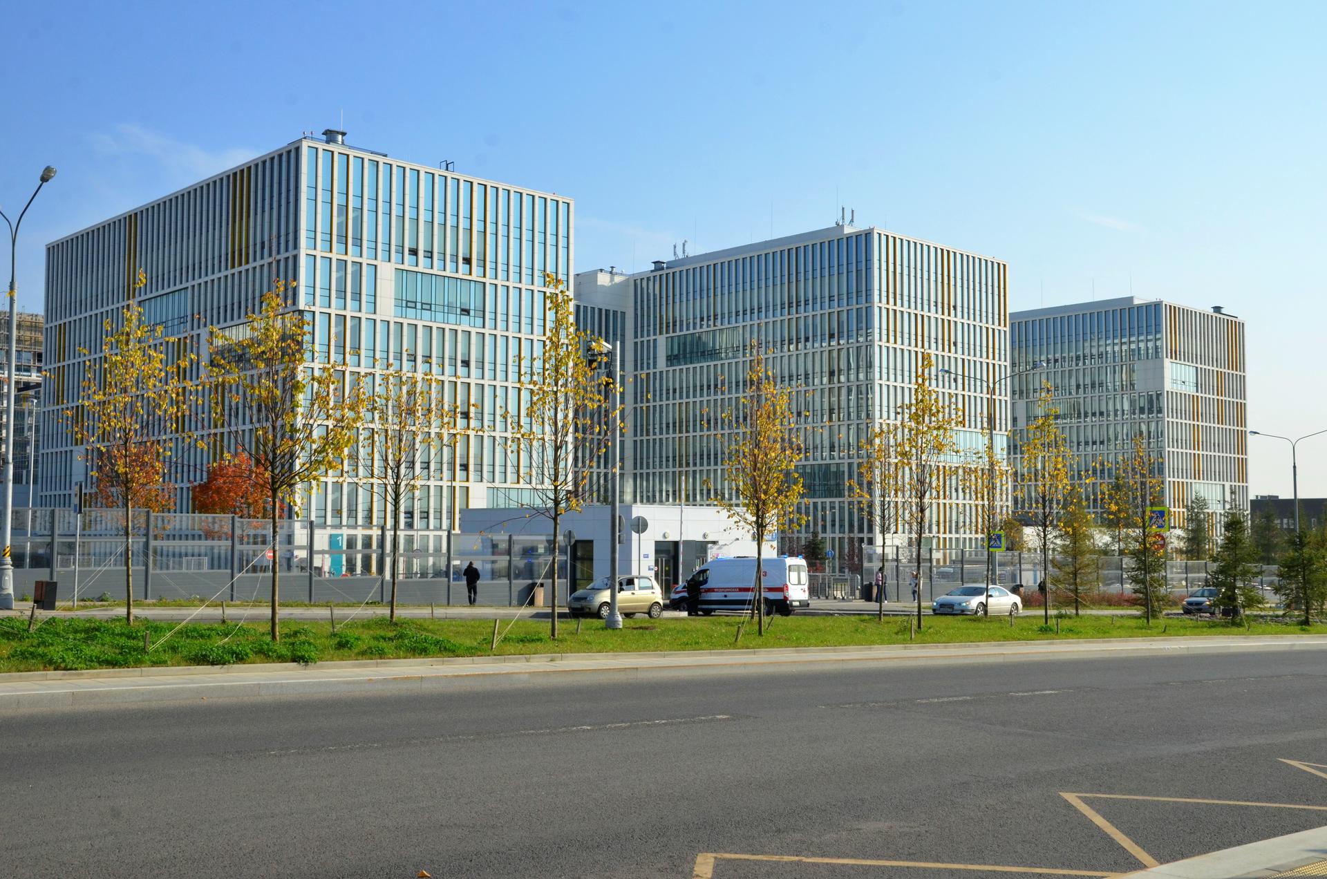 Число пациентов медцентра в Коммунарке достигло тысячи