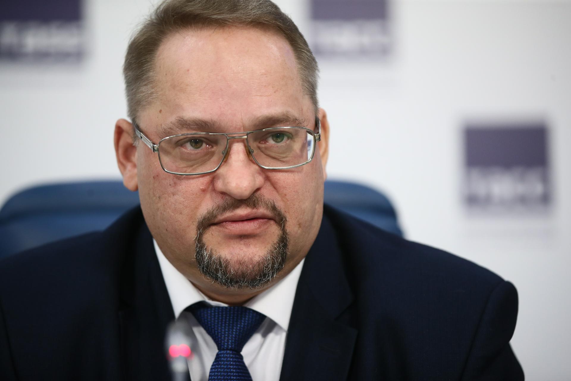 СМИ сообщили о гибели гендиректора АО «Дед Мороз» при крушении вертолета